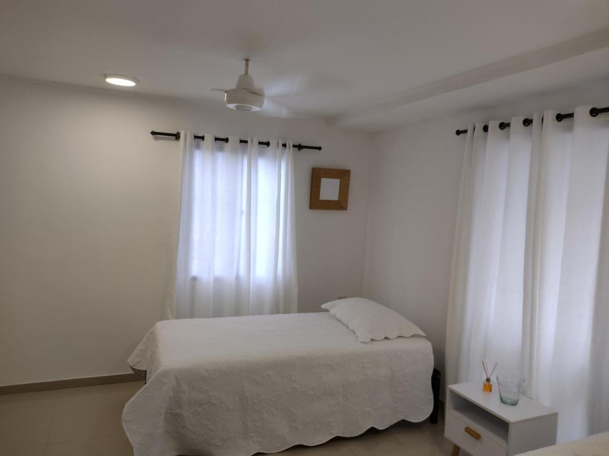 Cartagena Clementina Hostel מראה חיצוני תמונה